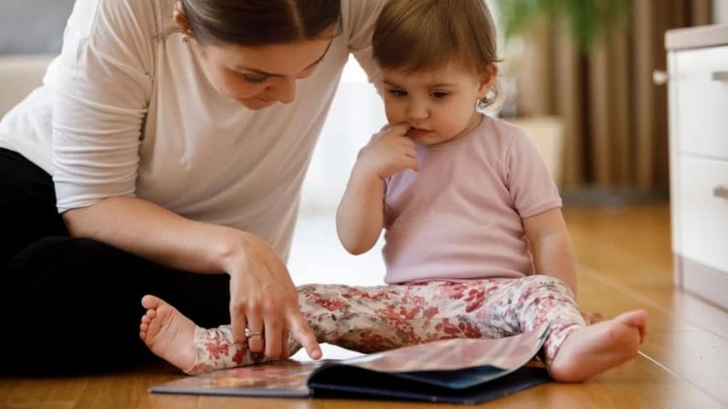Cách dạy trẻ 2 tuổi chậm nói tại nhà
